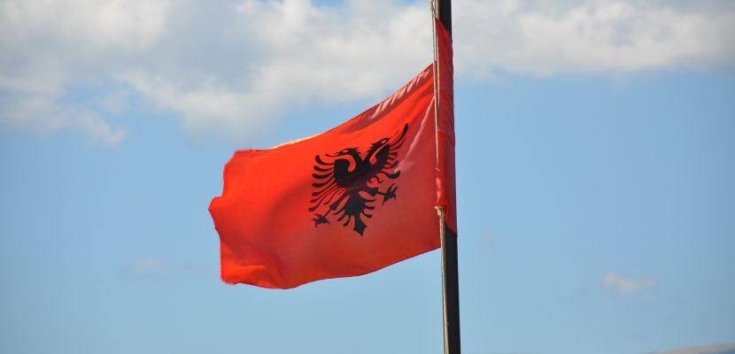 Transport kufomash nga Franca për në Shqipëri
